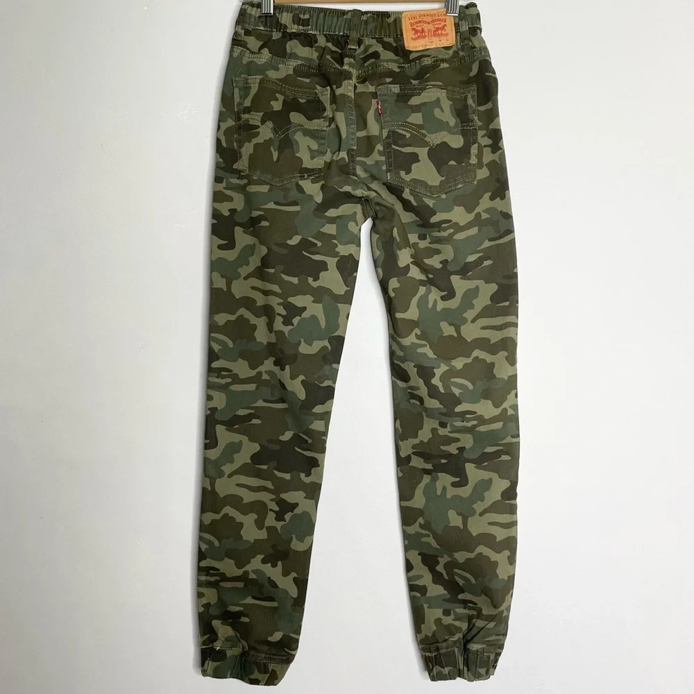 Levis levi’s levi